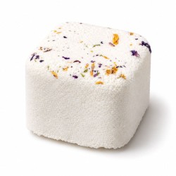 Galet de douche aromathérapie Festif aux fleurs de mauve et huiles essentielles de genièvre, thym et arbre à thé