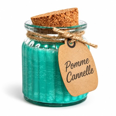 Bougie parfumée pomme et cannelle en cire de soja dans un pot en verre avec couvercle en liège, idée cadeau gourmand pour Noël